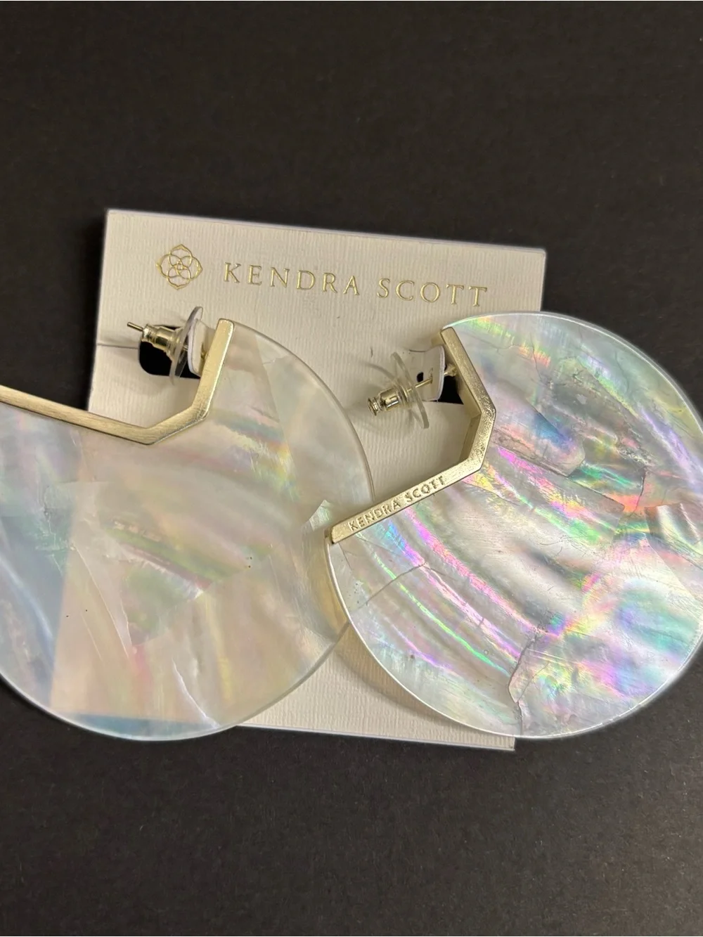 Kendra Scott kendra scott